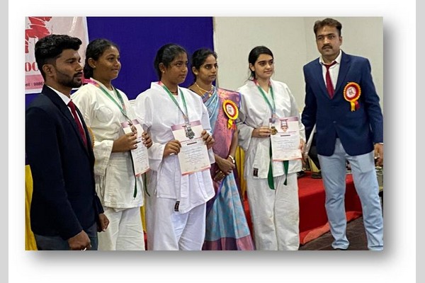 Shotokan Karate V Association conducted the Karate Open Tournament in Hubballi.Our students bagged the First Prize in Kumite & Kata Categories. 